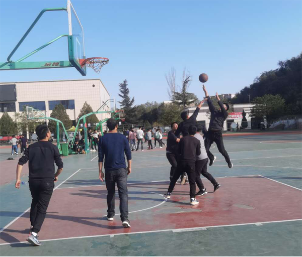 泓源公司興趣小組活動(dòng)豐富多彩、有聲有色(圖2)