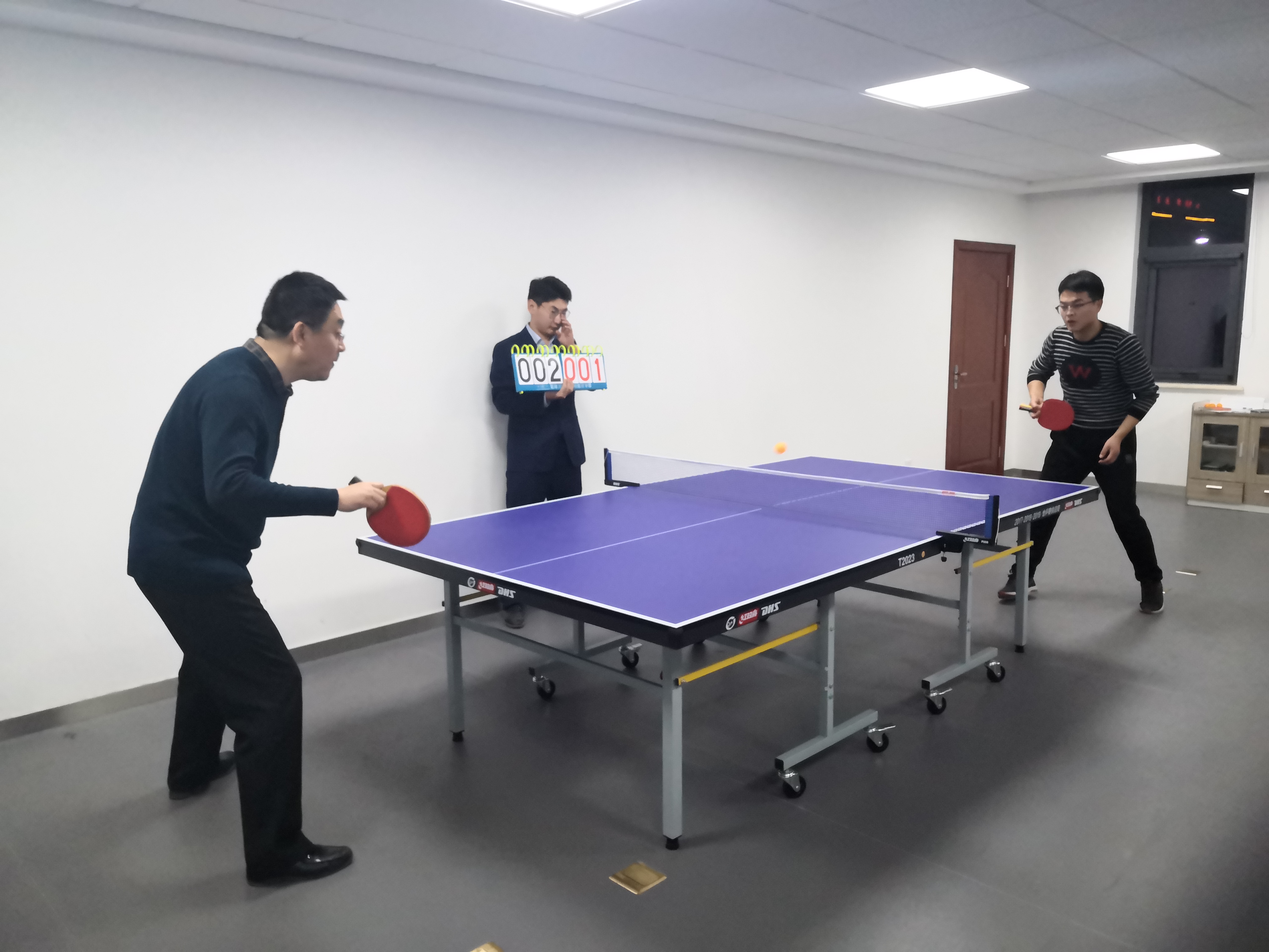 泓源公司舉辦“慶元旦、迎新春”職工乒乓球臺球比賽(圖2)